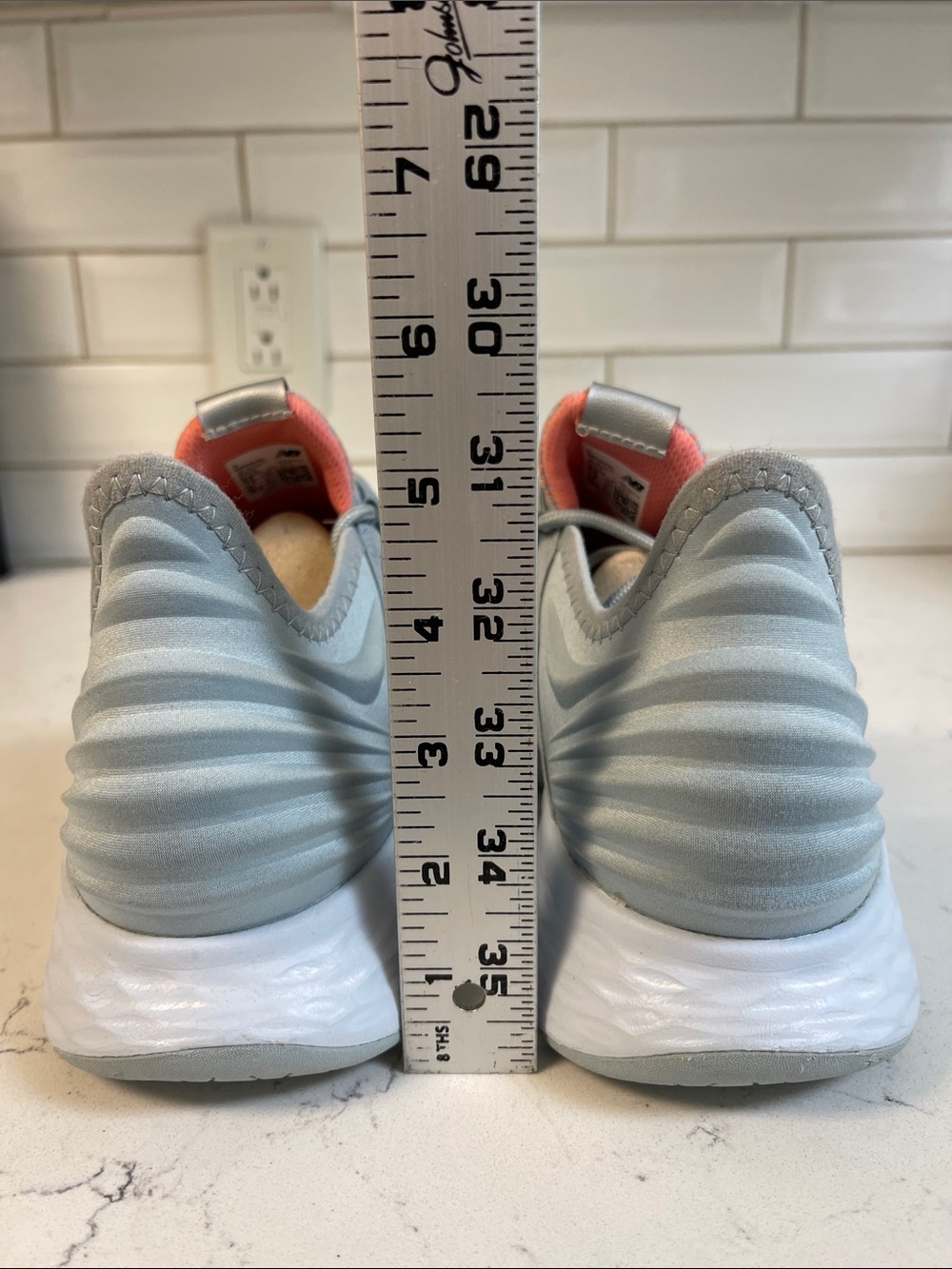 New Balance Roav v1 Future Sport Running Shoes Size 9.5 D Worn Once  Grey Peach - Picture 4 of 17